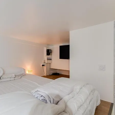 Apartment Place Du Pin - Wifi, Ac, 2 Pers *